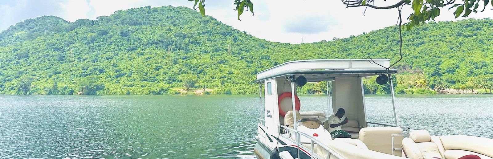 lake volta akosombo ghana