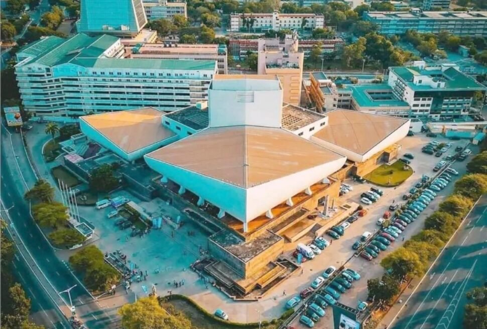 Tourist sites in Accra Ghana - National Theater