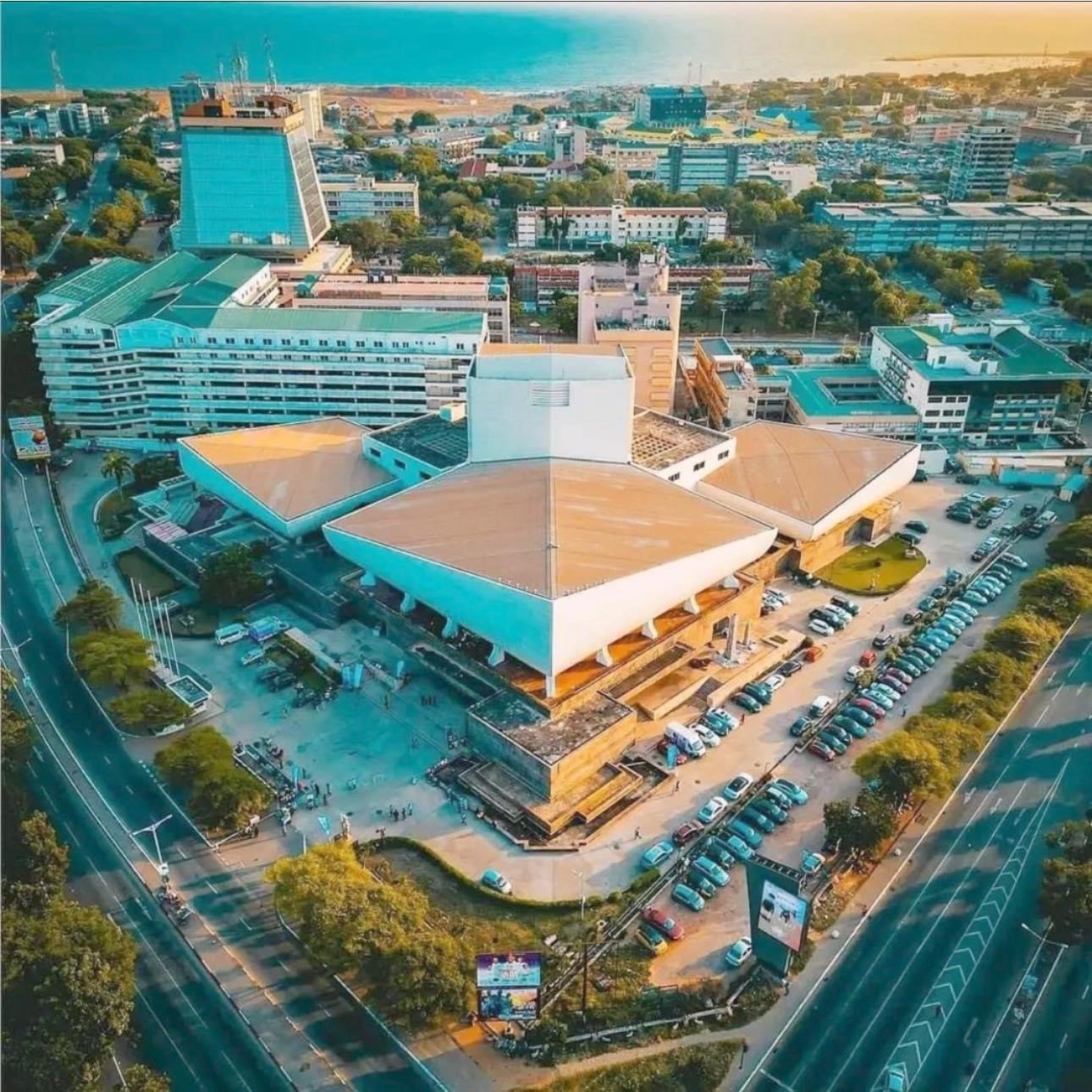 Tourist sites in Accra Ghana - National Theater
