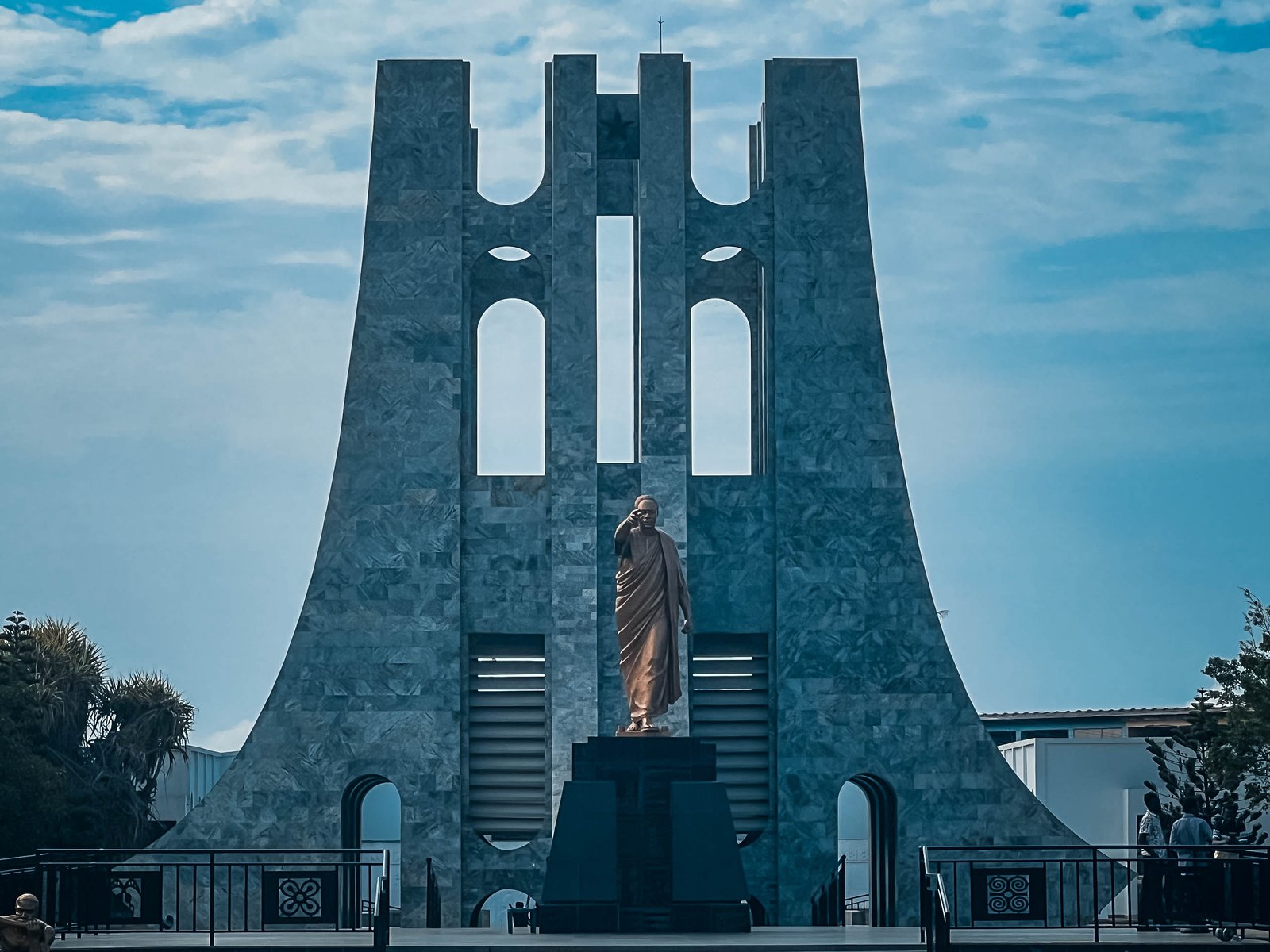 Places to see in Accra Ghana - Dr Kwame Nkrumah Museum - Best of Africa Travels