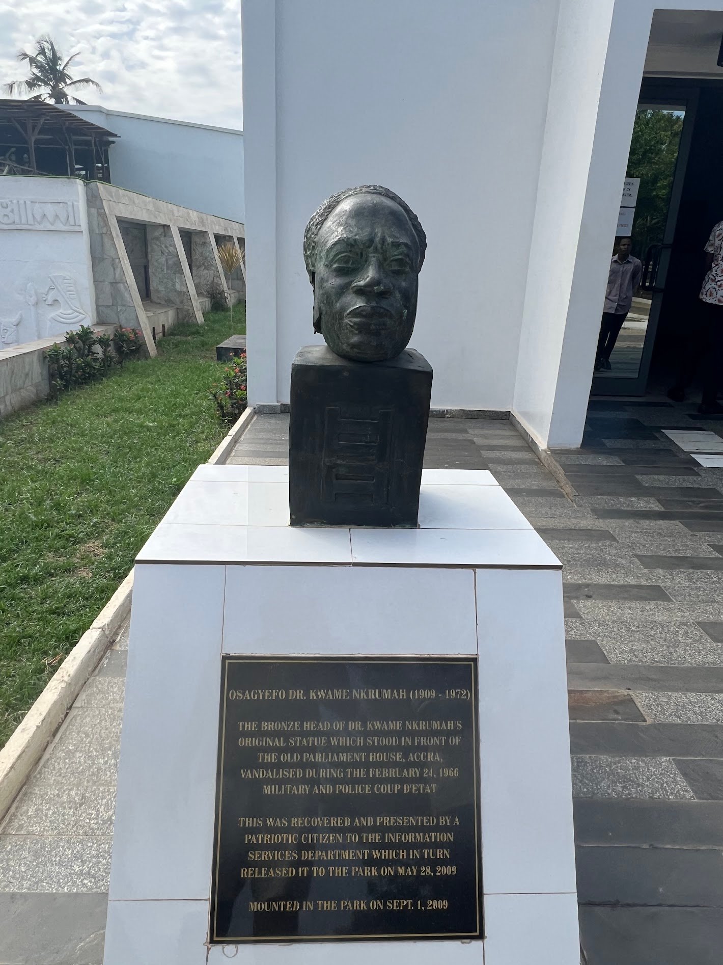 Things to see in Accra - Kwame Nkrumah Memorial Park - Best of Africa Travels